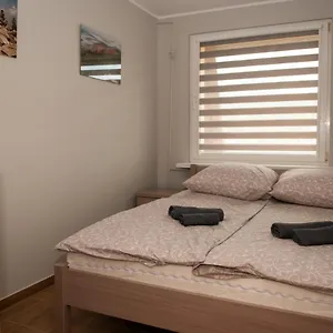 Apartament Mała Ostoja 