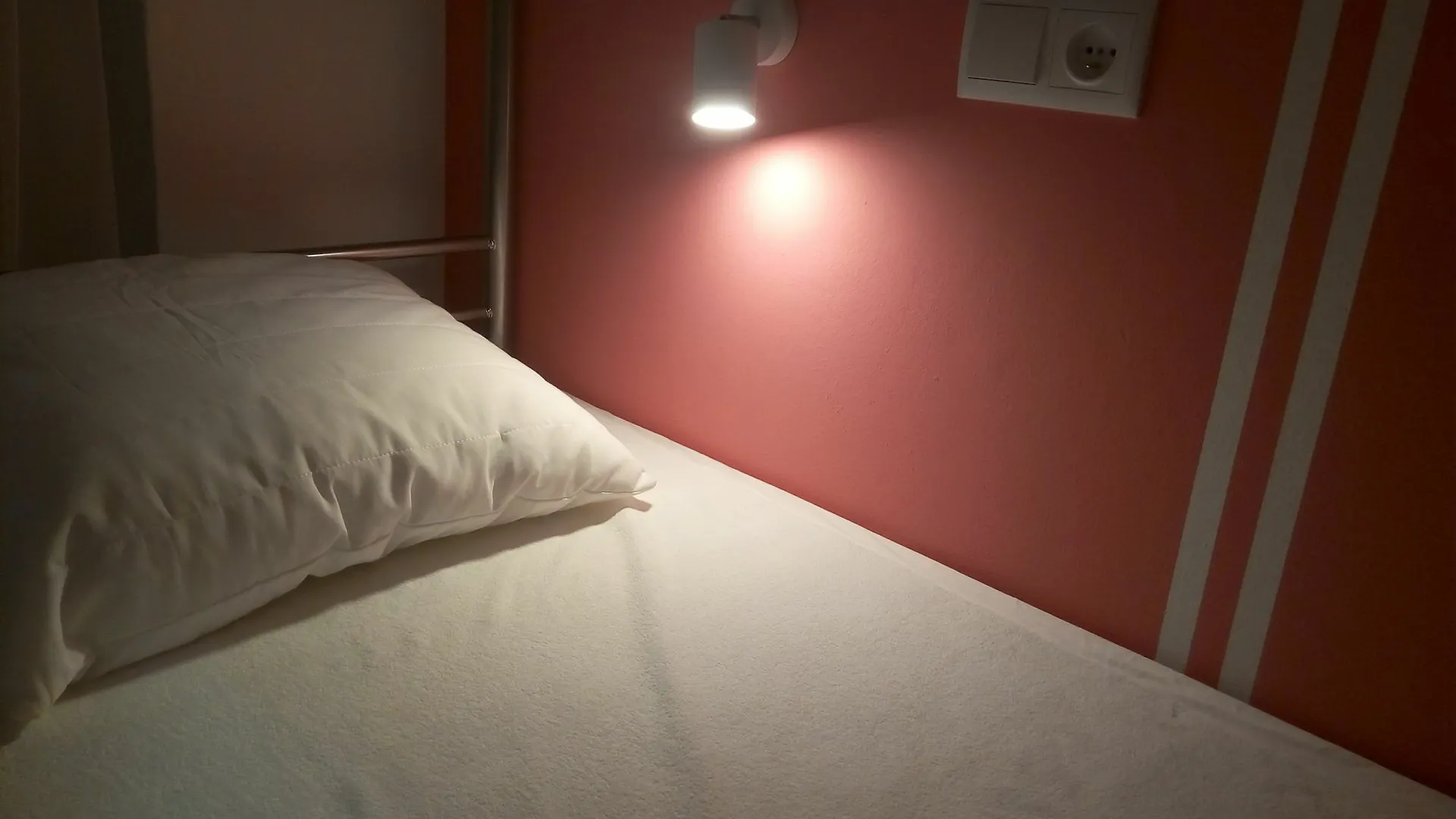 Lorf Hostel&Apartments Krakow 0*,  Poland
